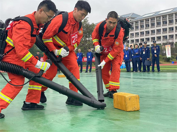 超“硬核”！重庆市第二届林业系统森林消防技能比武竞赛在巴南开幕(组图)