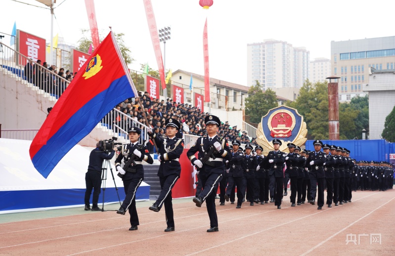 甘肃省举行监狱戒毒人民警察岗位实战大练兵成果集中汇报演练(组图)