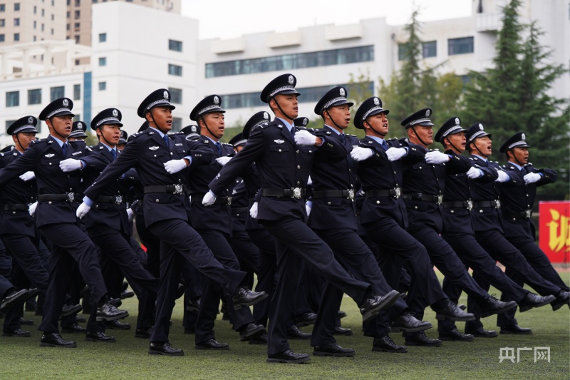 甘肃省举行监狱戒毒人民警察岗位实战大练兵成果集中汇报演练(组图)