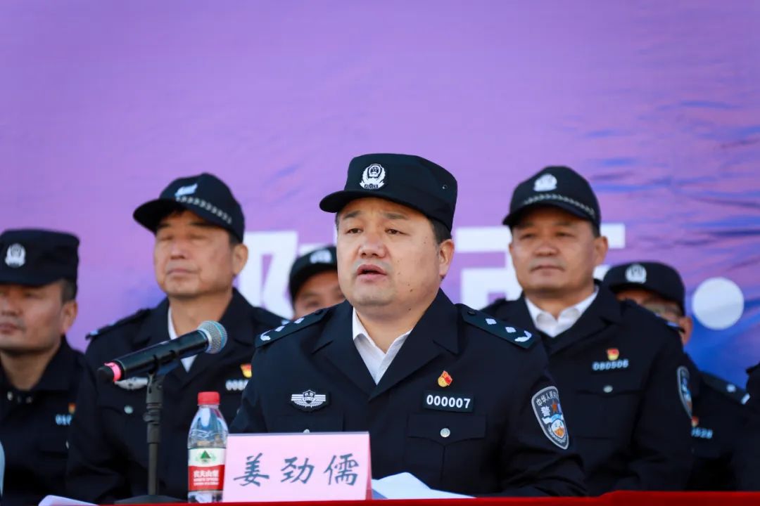 陕西省公安机关应急保障拉动演练在榆林举行(组图)