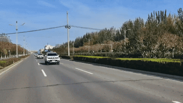 新车“入警” 北京房山公安举行执法执勤用车发放仪式(组图) 新车“入警” 北京房山公安举行执法执勤用车发放仪式(组图)
