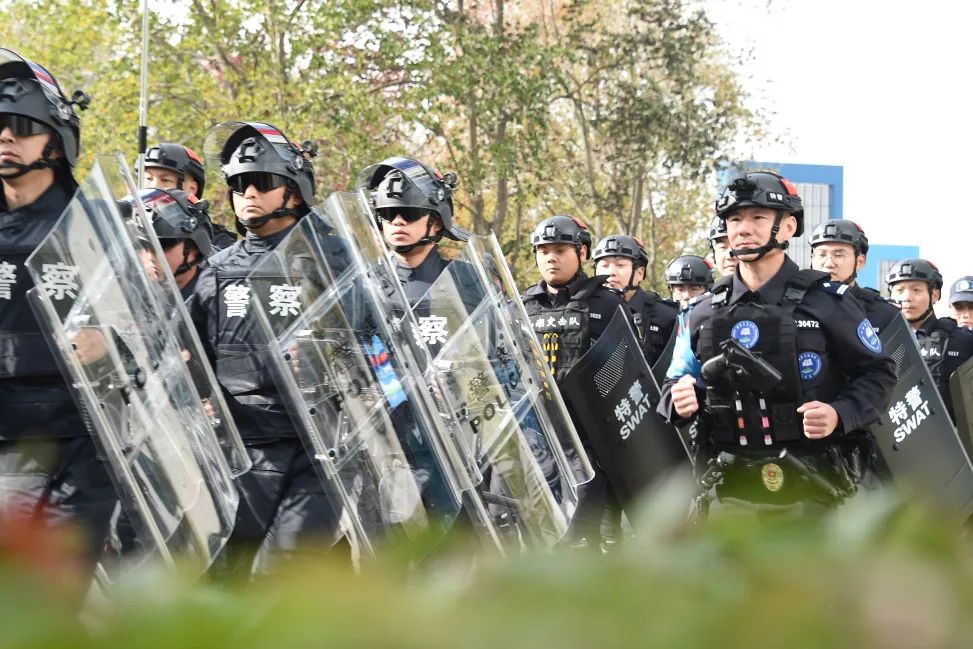 聚实战 炼精兵 江苏省宿迁市湖滨公安巡特警大队开展实战大练兵活动(组图)