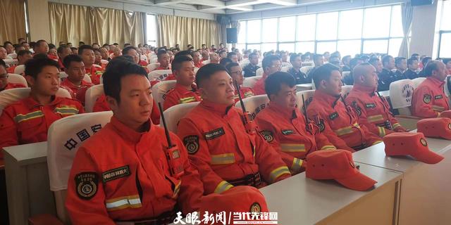 贵州省贵阳贵安举行森林防灭火业务技能培训(组图)