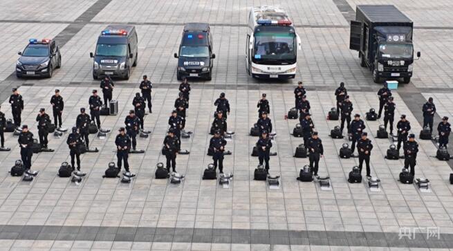 重庆大足区公安局特警支队开展全流程、全要素拉动预演(图)