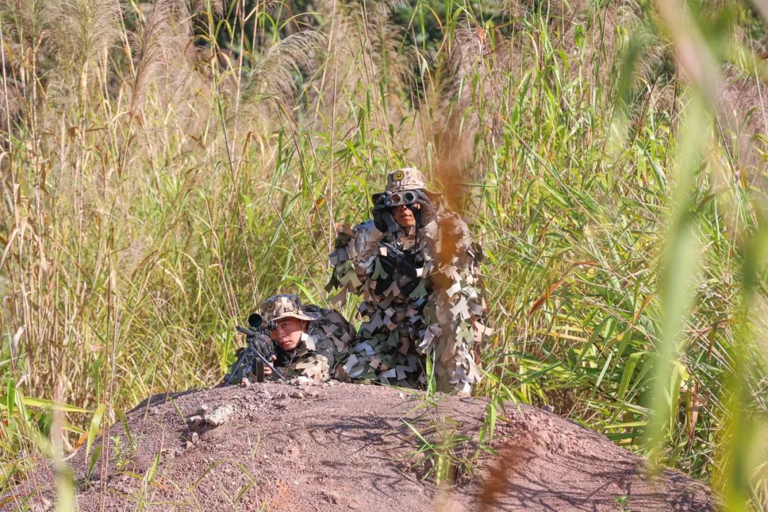 百练求打赢 实战淬精兵——武警普洱支队掀起实战化练兵热潮(组图)