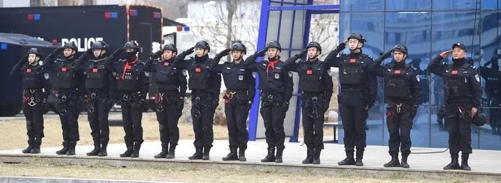 山东济南公安特巡警支队举办警营开放日活动(组图)