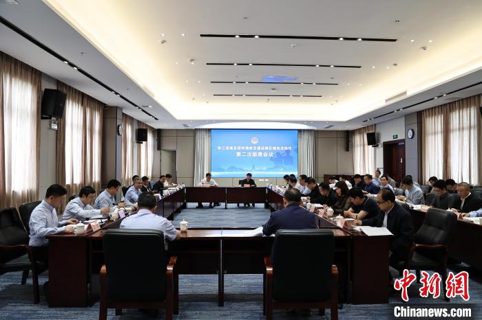 珠江流域及琼州海峡交通运输区域执法协作第二次联席会议在广西召开(图)