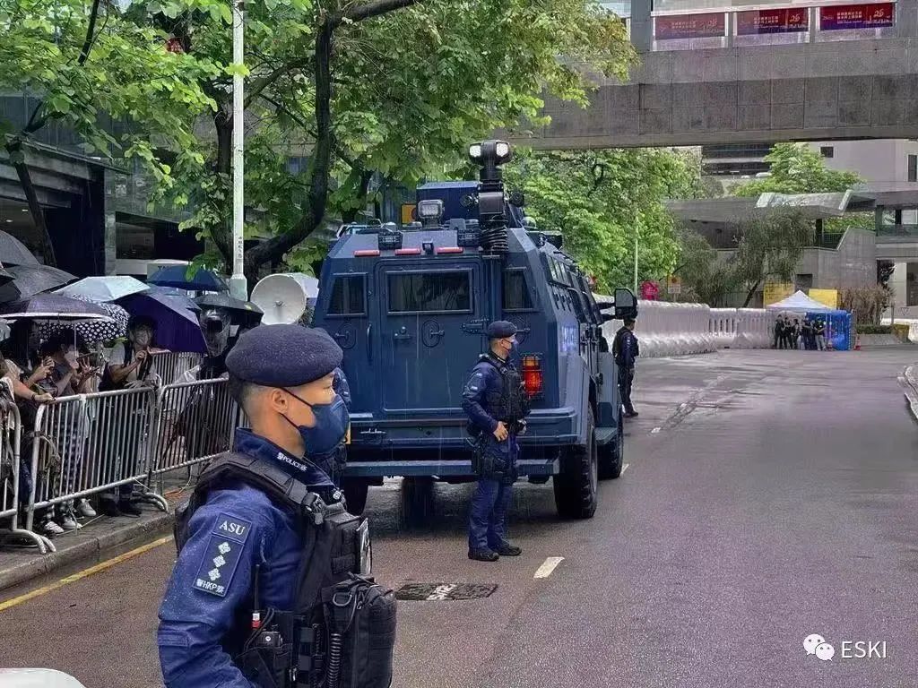 ESKI在香港警察机场特警组ASU