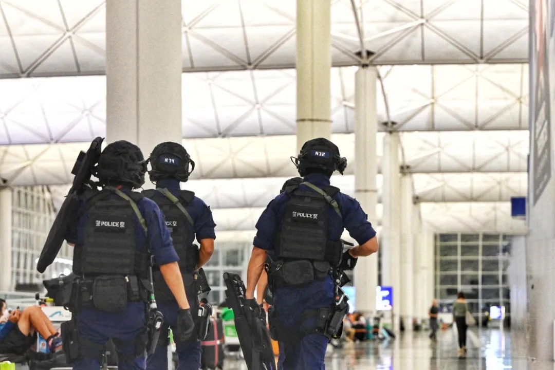 香港警察机场特警组ASU装备一览