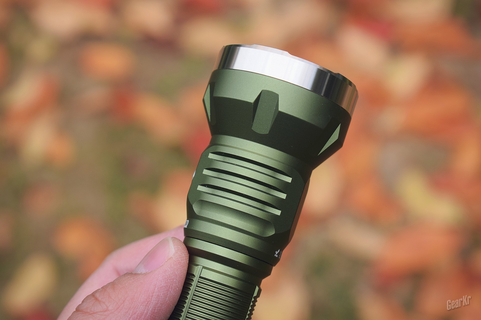 千米远射，聚泛兼顾！迈特明酷X1 Pro白激+泛光手电体验