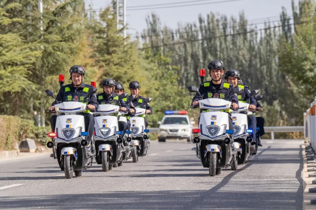 新品上市丨智能巡逻电动车 警务“轻骑兵”