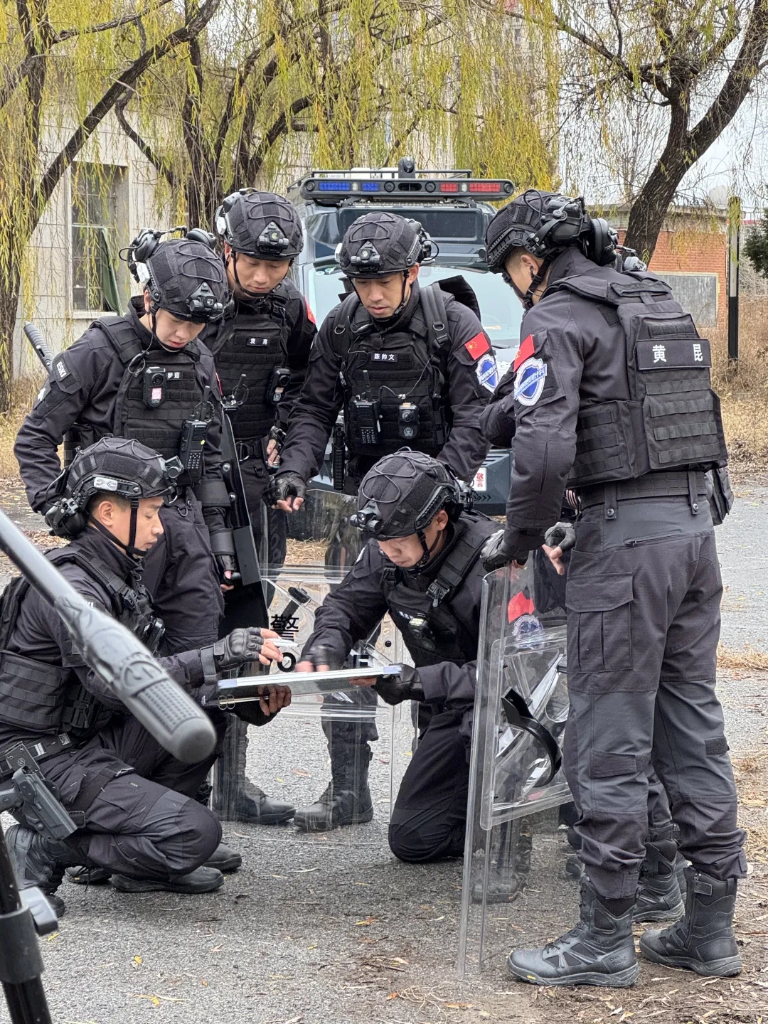 纳丽德装备亮相央视《警察特训计划》节目