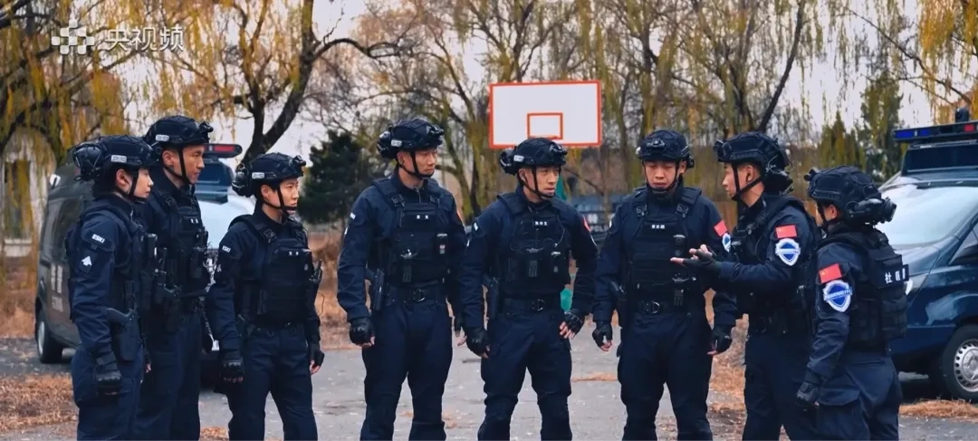 纳丽德装备亮相央视《警察特训计划》节目