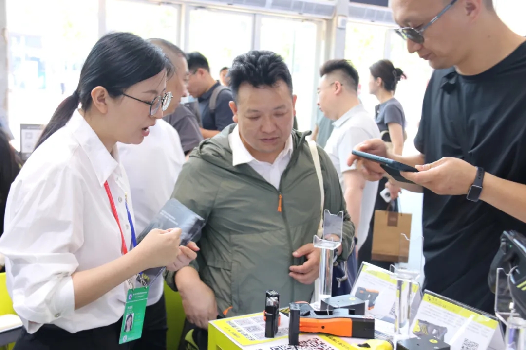 第12届警博会圆满结束丨虎鲨团队用科技持续赋能警务创新