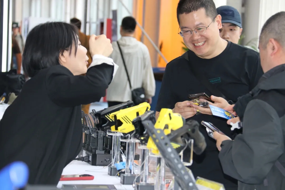 第12届警博会圆满结束丨虎鲨团队用科技持续赋能警务创新