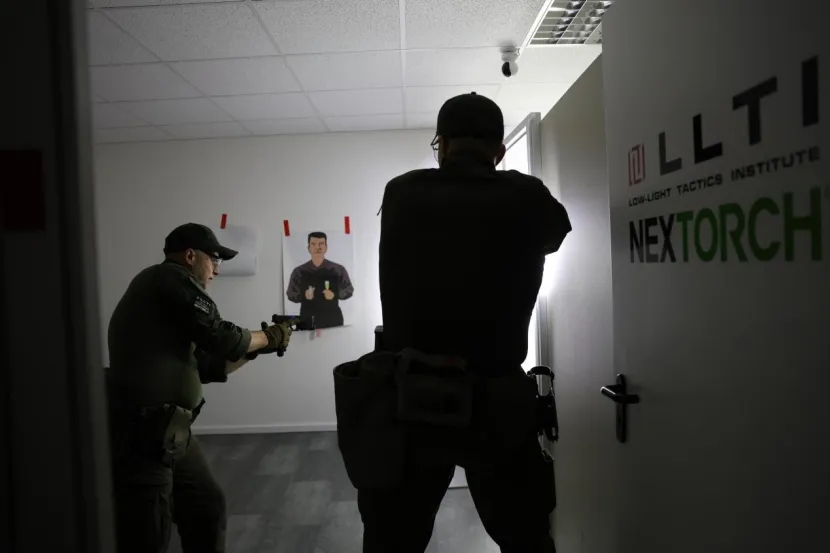 NEXTORCH德国LLTI弱光战术论坛——中国弱光战术理念国际分享，获专业认可！