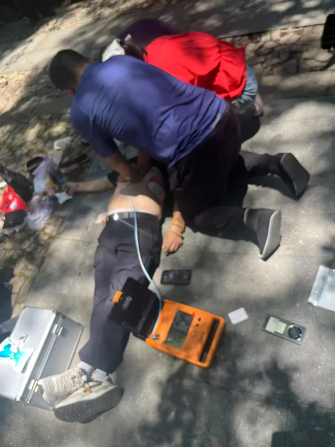 心脏骤停无处不在！科曼AED再救一人！