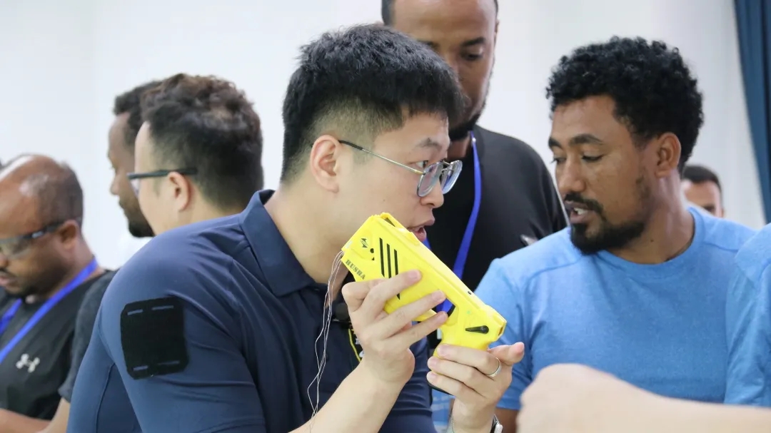 一带一路提升国际警务合作！国产非致命装备跨国交流实战培训