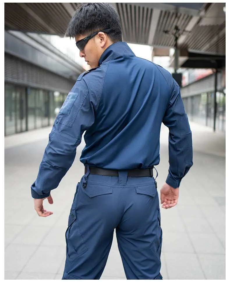 有型又酷！上海杨埔特警身着全新执勤套装护航“痛岛冒险之旅”