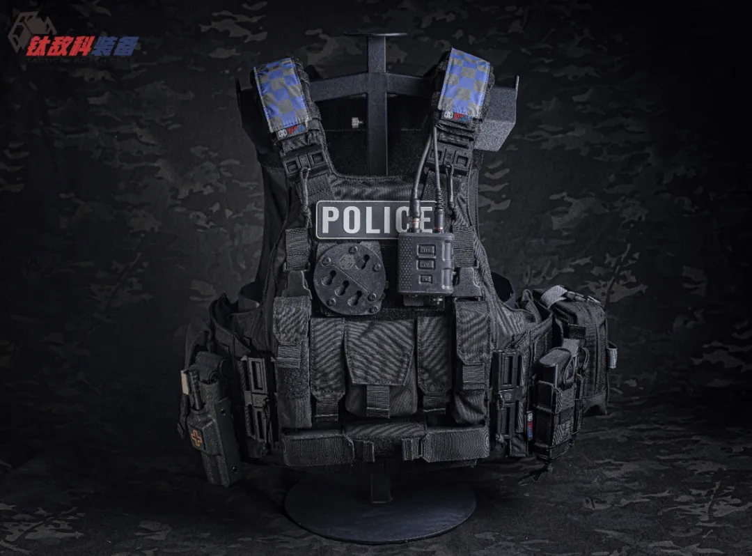 告别传统携行方式！多合一勤务战术面板，让勤务装备携行更便捷