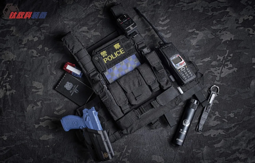 告别传统携行方式！多合一勤务战术面板，让勤务装备携行更便捷