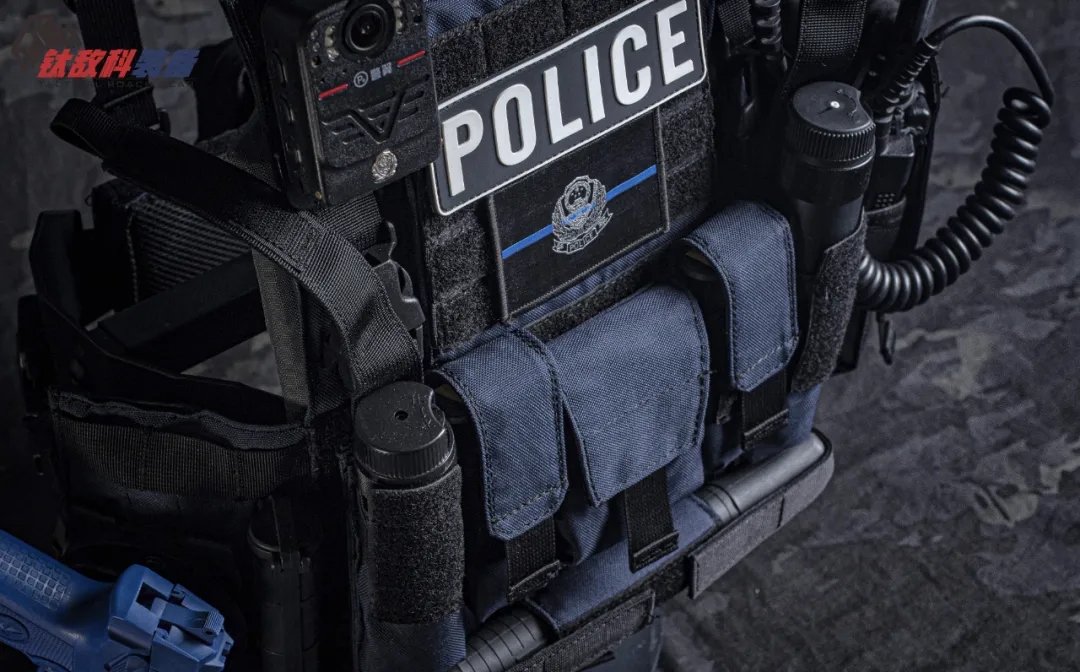 告别传统携行方式！多合一勤务战术面板，让勤务装备携行更便捷