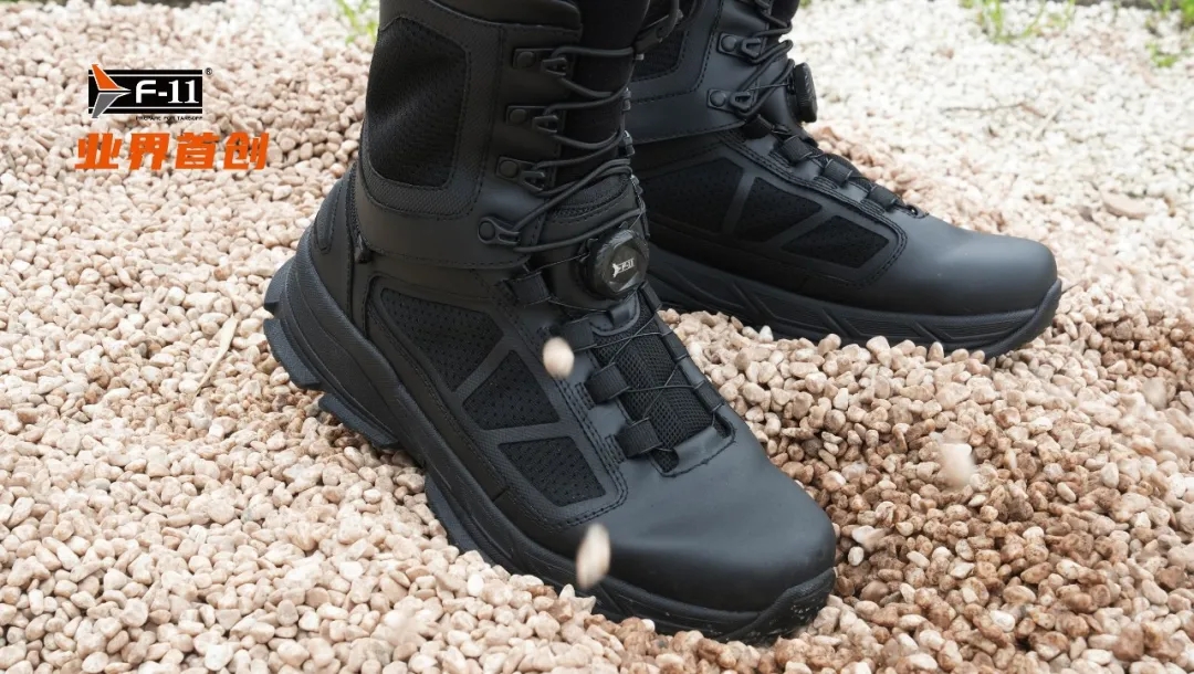 新品 | 国内首创！2025警博会首发亮相：【F-11龙鱼】一鞋两穿，快速拆组转换高低帮，颠覆作战靴新体验！