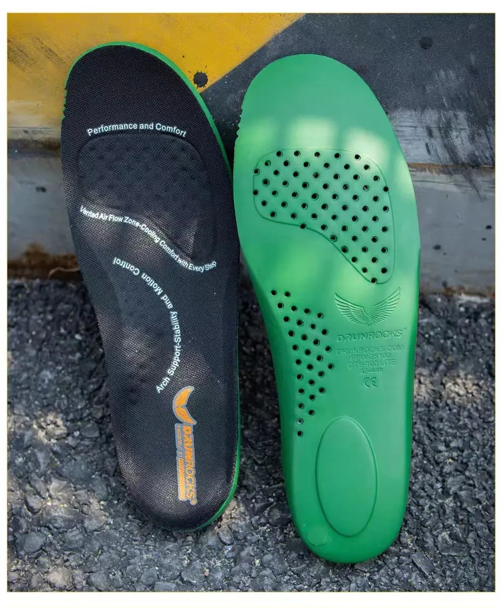 君洛克飞鱼R26016中帮超轻战术靴，顶级配置亲民价格！