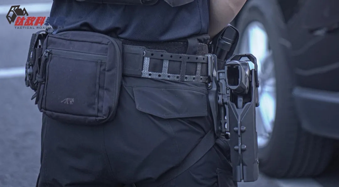 战术装备 | 简化连接，适配不同类型枪套-DH01下沉腰板