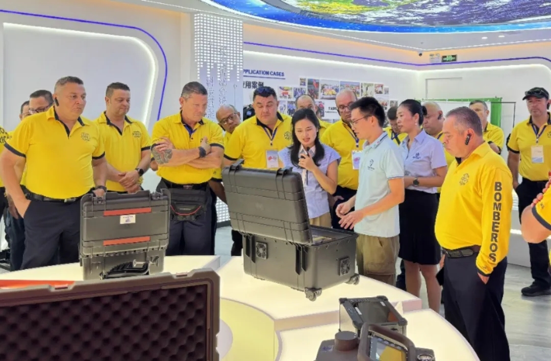 哥斯达黎加国家消防局代表团莅临新宏新科技考察交流 哥斯达黎加国家消防局代表团莅临新宏新科技考察交流