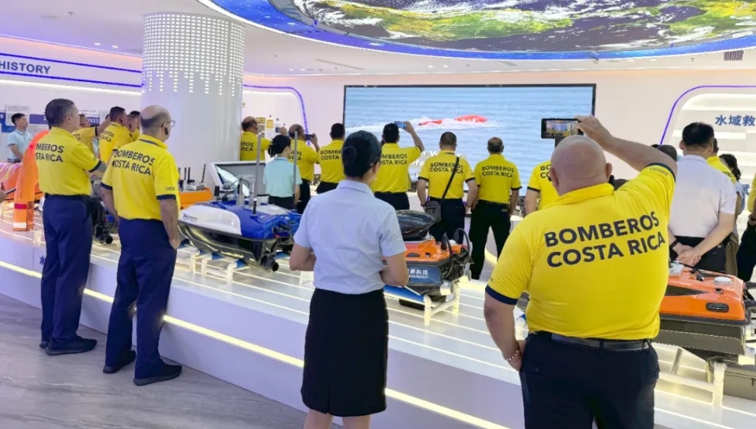 哥斯达黎加国家消防局代表团莅临新宏新科技考察交流 哥斯达黎加国家消防局代表团莅临新宏新科技考察交流