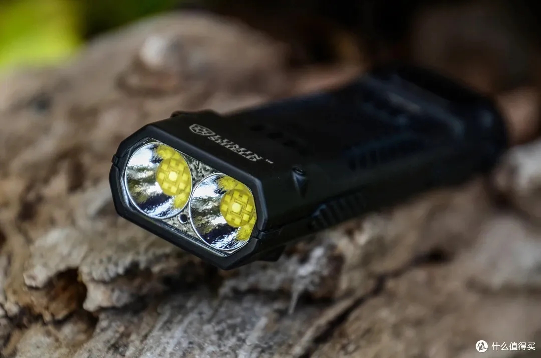 评测丨奈特科尔EDC29:性能与便携的平衡之作 评测丨奈特科尔EDC29:性能与便携的平衡之作