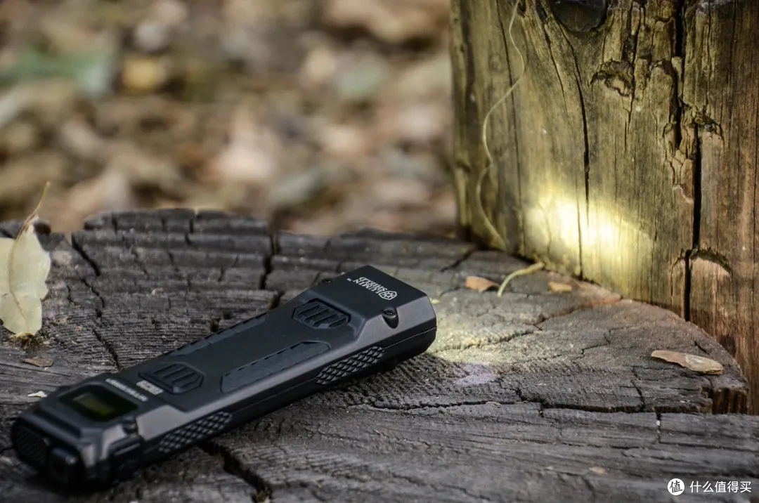 评测丨奈特科尔EDC29:性能与便携的平衡之作 评测丨奈特科尔EDC29:性能与便携的平衡之作