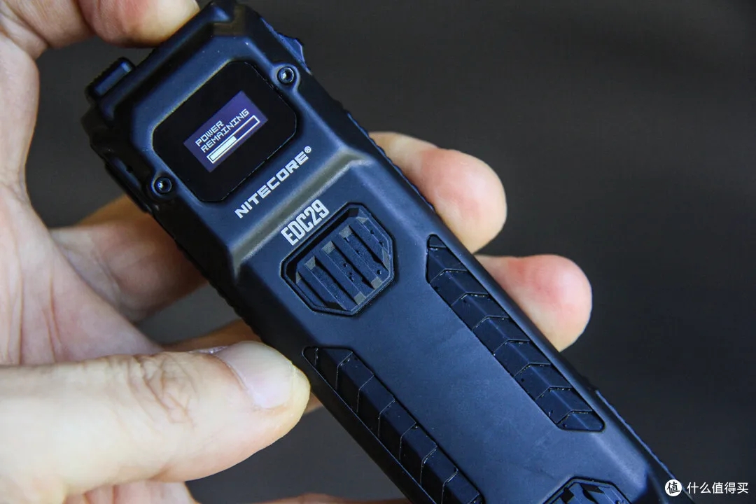 评测丨奈特科尔EDC29:性能与便携的平衡之作 评测丨奈特科尔EDC29:性能与便携的平衡之作
