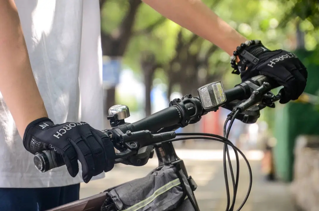 新品 | 裸感操控、灵巧自如：纳丽德灵犀通用型手套