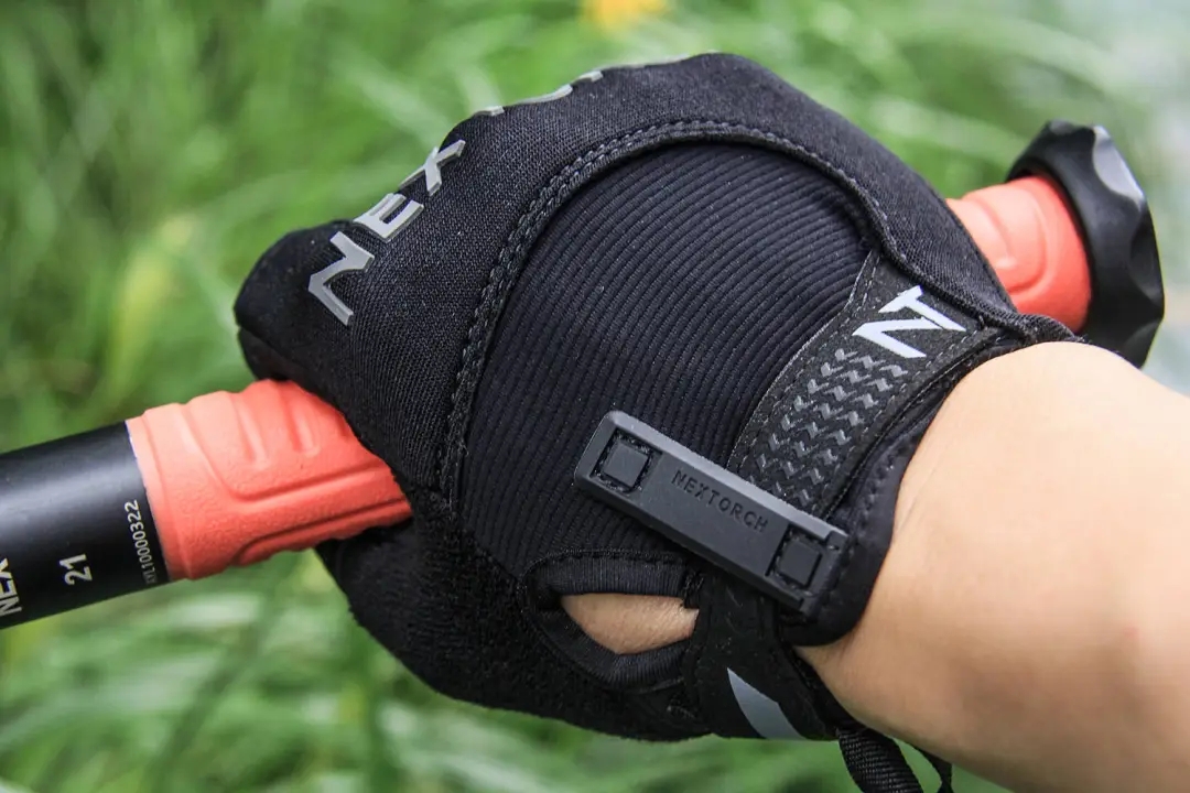 新品 | 裸感操控、灵巧自如：纳丽德灵犀通用型手套